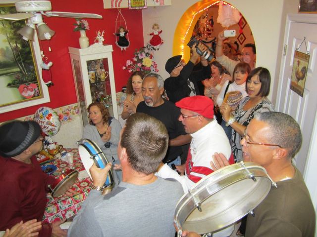 Fiesta en la residencia de Meñique.